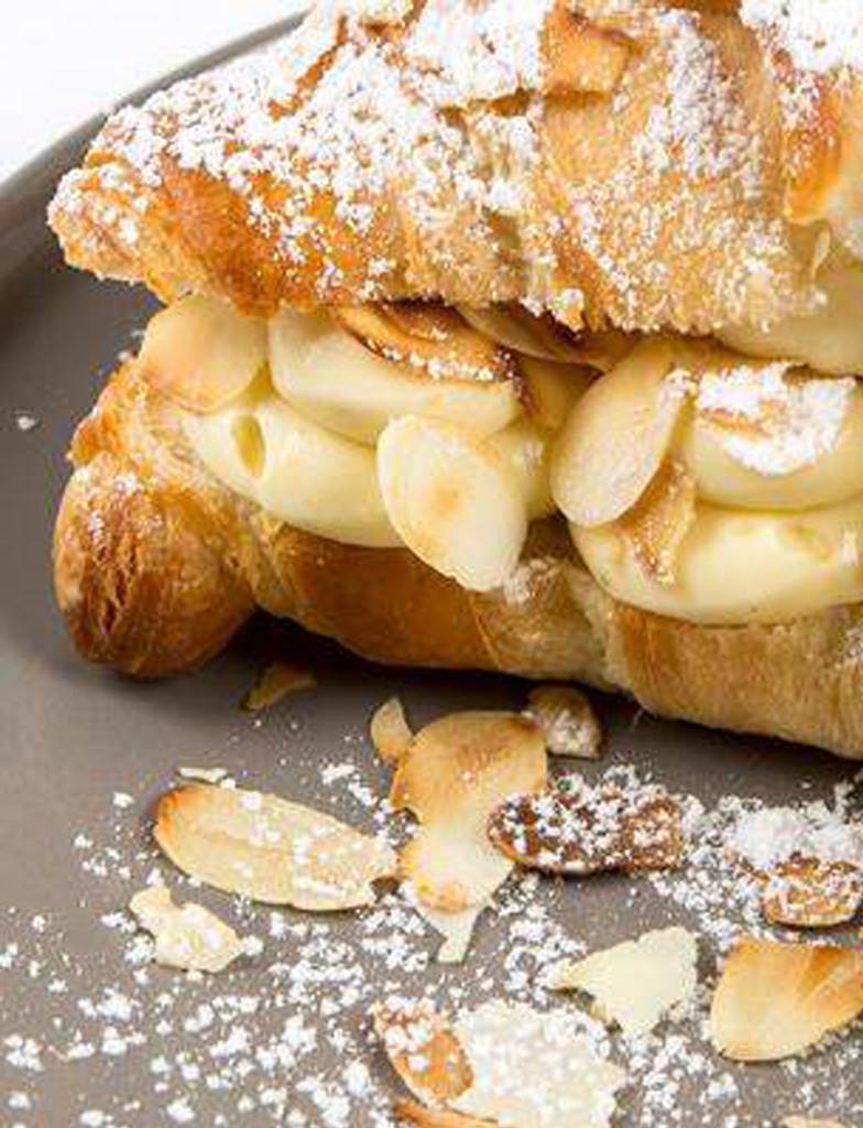 Croissant med mandelkräm | Bonjour